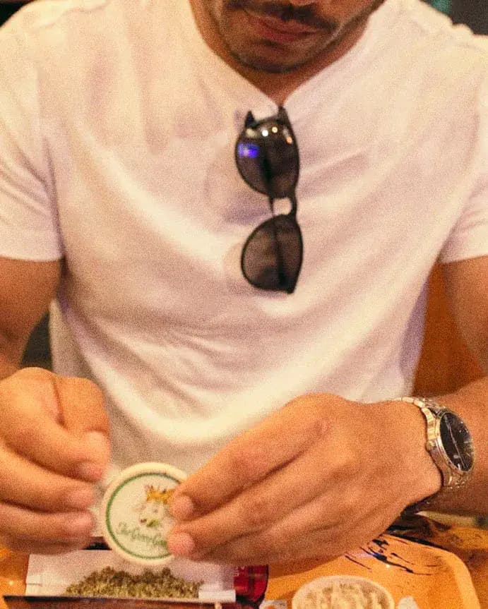 Review of 1UP Barcelona cannabis social club by Ramoss